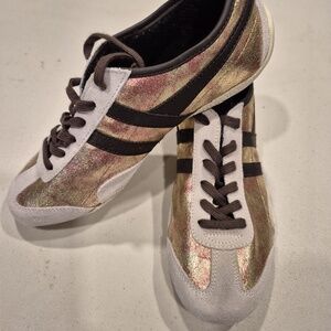 *BNWOT* Gola Womens Sneakers